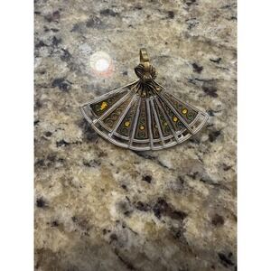 Vintage Expanding Fan Pin/Pendant ~ Gold Tone ~ Enamel